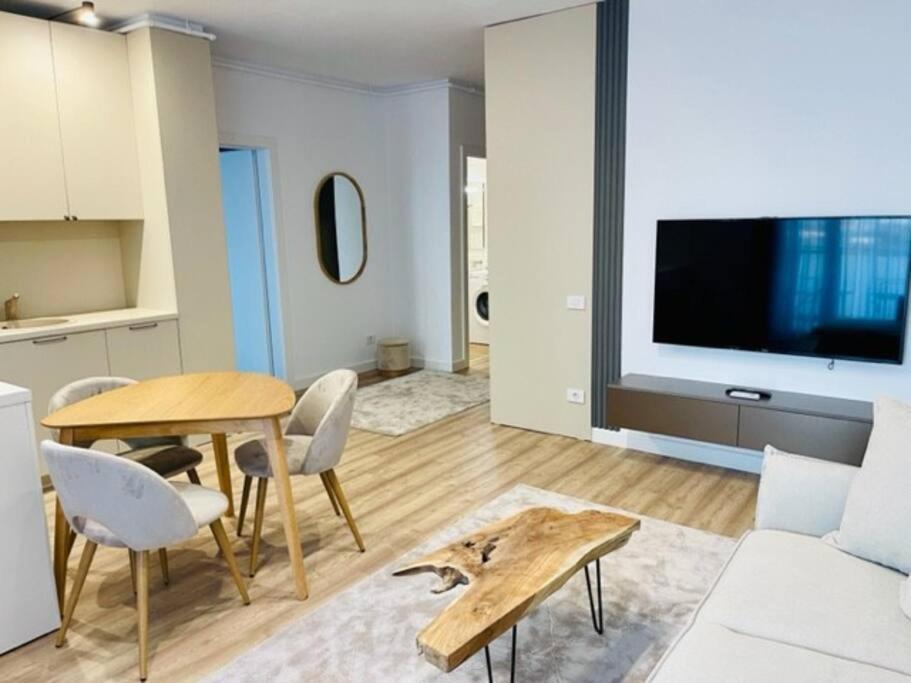 Joy City Stay Vivalia 7B-26 Тімішоара Екстер'єр фото